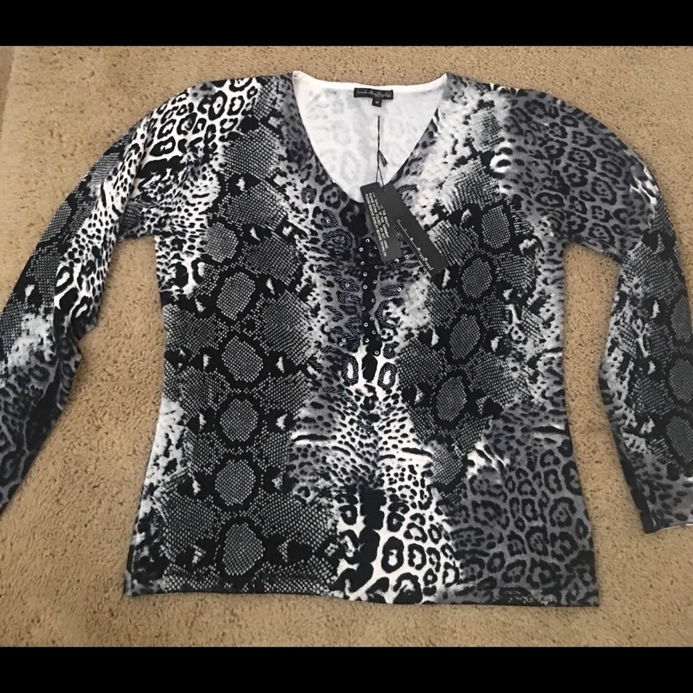Women’s sweater
